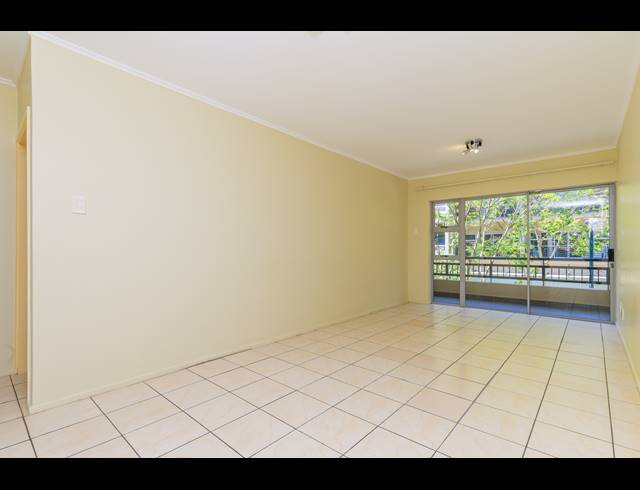 2 BEDROOM APARTMENT FOR SALE IN UMHLANGA RIDGE
